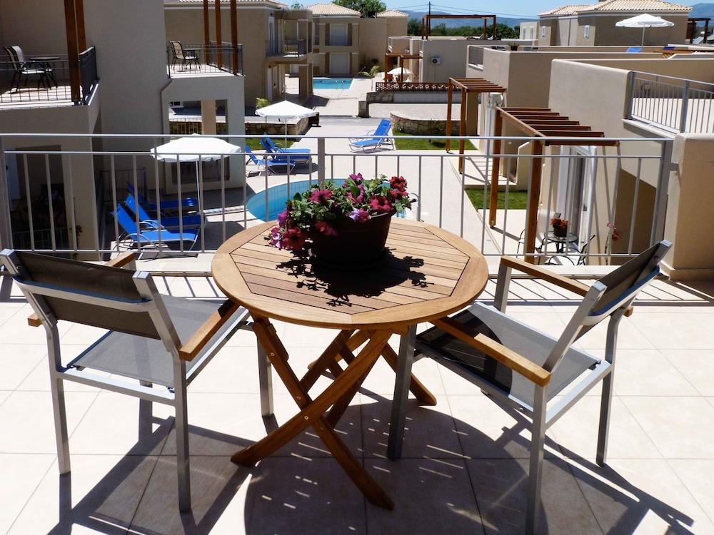 Azure Beach Kíssamos Eksteriør bilde